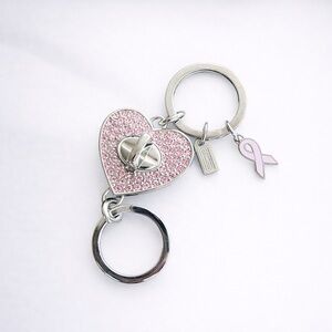 Coach Pink Crystal Heart Turnlock Valet Keychain Crystal 2008
